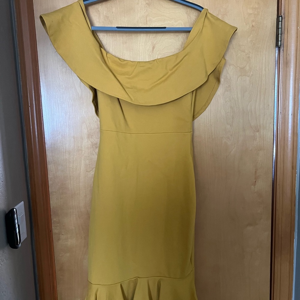 Lulus Yellow Off-Shoulder Dress